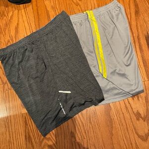 Bundle Men's Gray and Light Gray Shorts Set
